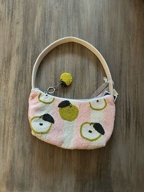 Made In India Beaded Apple Pattern Shoulder Bag